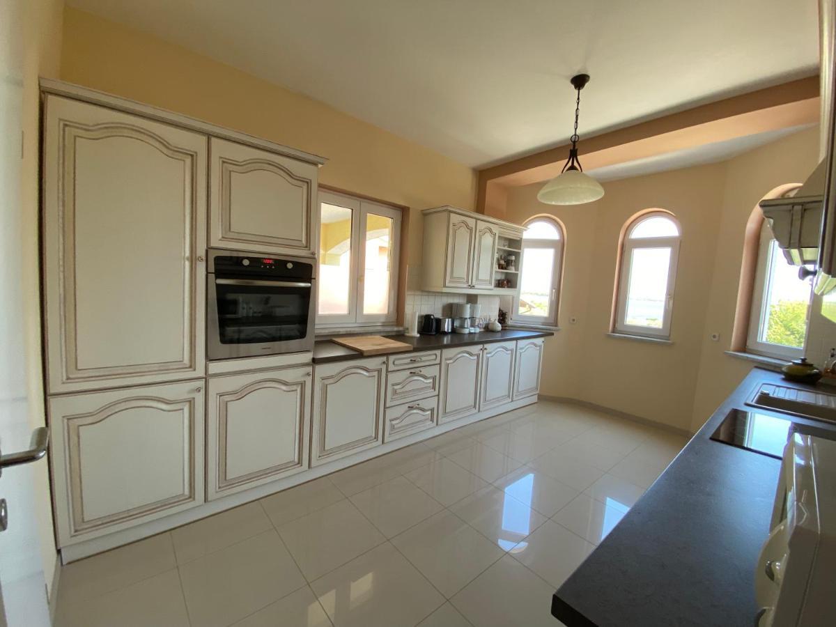 Apartments Villa Lora Kraj  Bagian luar foto