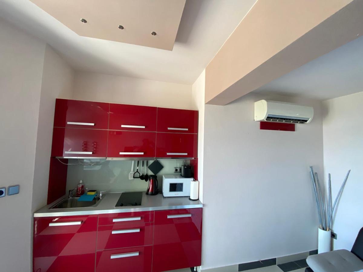 Apartments Villa Lora Kraj  Bagian luar foto