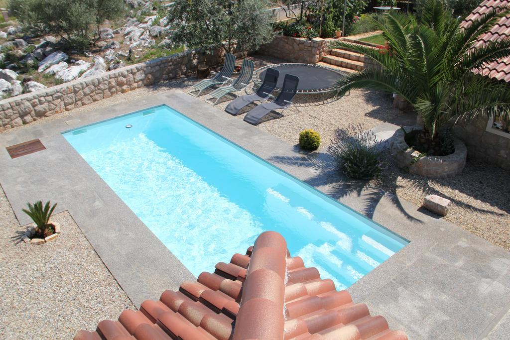 Apartments Villa Lora Kraj  Bagian luar foto