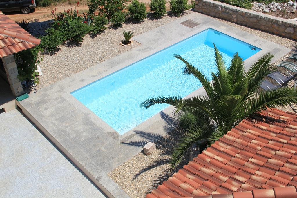 Apartments Villa Lora Kraj  Bagian luar foto